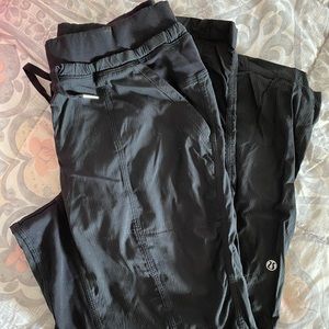 Lululemon crop pants
